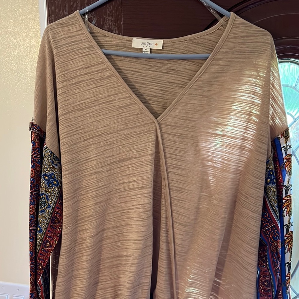 Blouse… umgee
